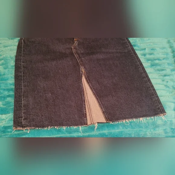 Jj Denim Skirt - Picture 9 of 9